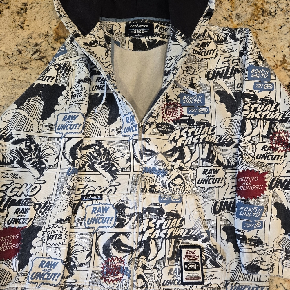 Ecko Unlimited Hoodie Vintage-Y2K Comic Book/Graffiti Print Size L